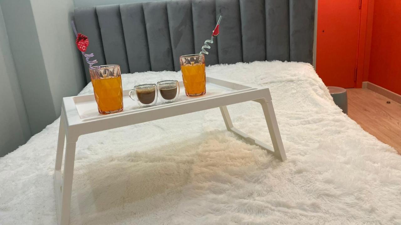Beautiful Studio Two Steps To The Beach Torrevieja Ngoại thất bức ảnh